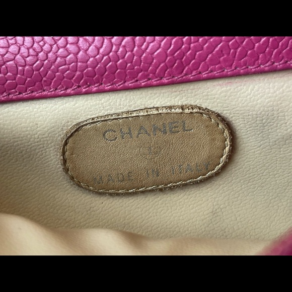 Authentic Chanel Pink Caviar Flap Bag on chain - Picture 7 of 9
